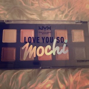 NYX Love You So Mochi palette